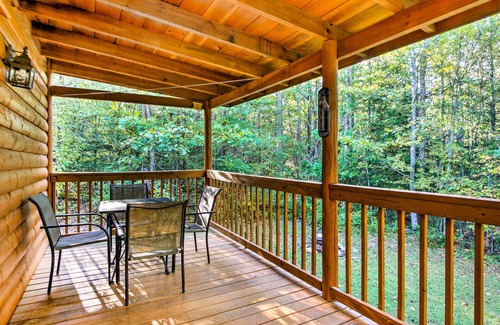 Cosby Cabin | Porch & Fire Pit: Rustic Log Cabin in Smokies!
