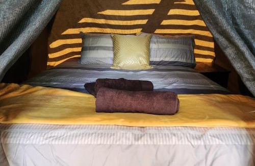 Hartbeespoort Other | Porcupine River View Tent