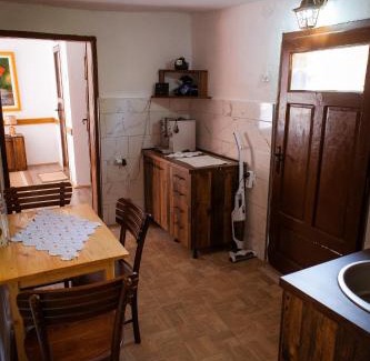 Stara Planina Apartment | Porodična kuća Vitina Iža