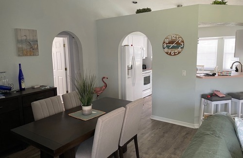 Port Charlotte House | Port Charlotte SWF-safe- A+area-3bd, 2bth, Salt pool, renovated— pet OKAY