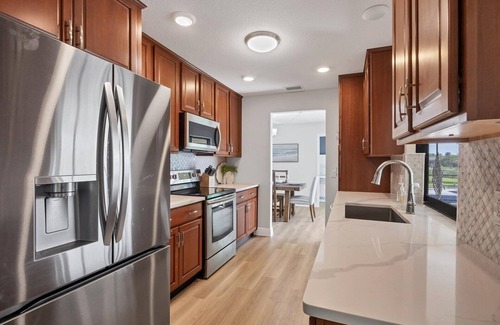 Port Charlotte House | Port Charlotte 3 Bedroom Pool+Spa Vacation Home on Canal