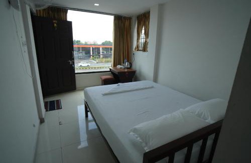 Nedumbassery Hotel | Port View Residency PVR