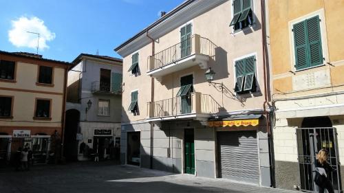 Sarzana Apartment | Porta Romana