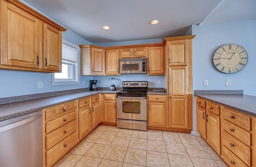 Ocean City Beach House | Portals - A beautiful oceanfront, 5 bedroom, 3 1/2 bath private cottage!