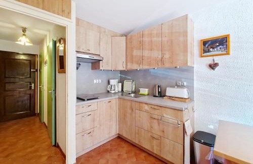 Chatel Apartment | Portes Du Soleil PSB196 TELECABINE & MOUNTAIN 4 Per