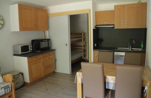 Chatel Apartment | Portes Du Soleil PSB204 TELECABINE & MOUNTAIN 4 per