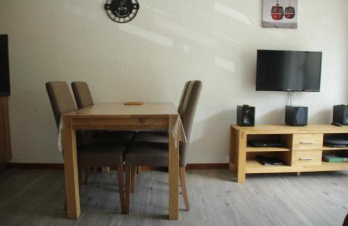 Chatel Apartment | Portes Du Soleil PSB204 TELECABINE & MOUNTAIN 4 per