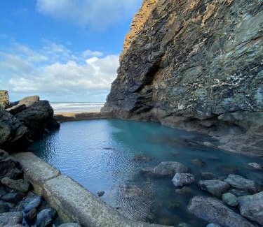 Porthtowan Apartment | Porthtowan flat, 2 min walk from beach