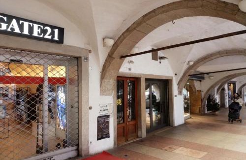 Trento Old Town Apartment | Portico88