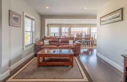 Munjoy Hill Apartment | Portland Apartment With AMAZING View of Harbor!