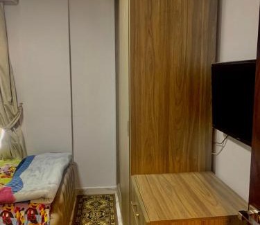 Al-Manasrah Apartment | Portosaid بورتو سعيد (غرفه وصاله)