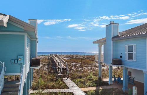 Deluna Point House | Portside Villas Beauty and the Beach