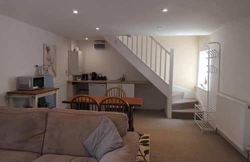 Burrington Hotel | Portsmouth Arms Hotel rooms and cottages