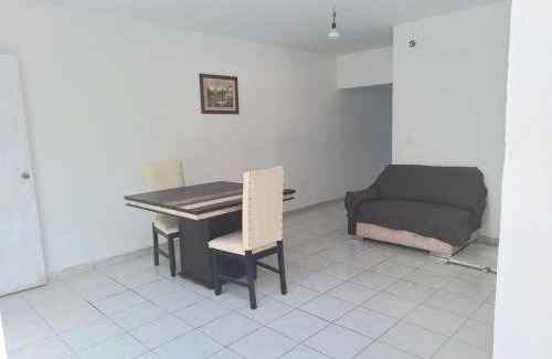 Guadalupe House | Posada Gómez