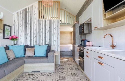 Cemaes Bay Cottage | POSH POD, pet friendly, country holiday cottage in Cemaes Bay