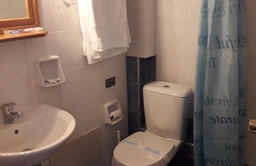 Amarinthos Apartment | Posidonia Pension