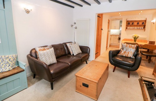 Cromford Cottage | POST OFFICE COTTAGE, family friendly, with a garden in Cromford