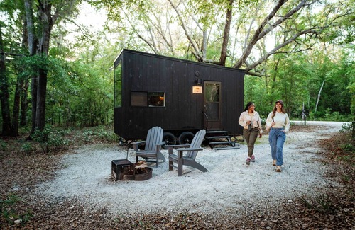 Columbiaville Cabin | Postcard Cabins The Thumb, Outdoor Collection by Marriott Bonvoy