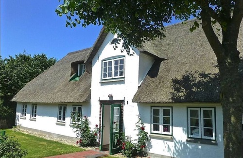 Nebel House | Poststuuv Comfortable holiday residence