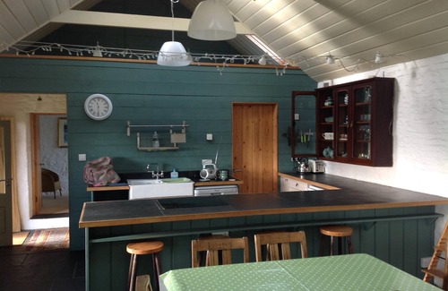 Stackpole House | Potato Barn (3 bedrooms sleeps 6)
