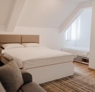 Milici Hotel | Potočari Han