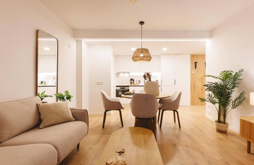 Eixample Apartment | Pou Rodó - Holiday Apartment Rental Girona | Bravissimo