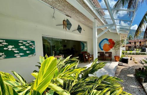 Praia da Enseada Hotel | Pousada Baía das Conchas