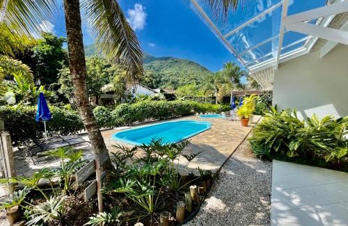 Praia da Enseada Hotel | Pousada Baía das Conchas