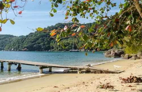 Ilha Grande House | Pousada carrossel