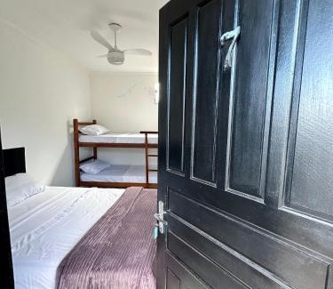 Jardim das Cancoes Apartment | POUSADA OHANA, SUITES ao LADO DO SESC BERTIOGA, e PROXIMO A PRAIA