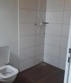 Itamogi House | Pousada - Pesqueiro do Brasinha