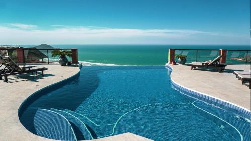 Praia do Rosa Hotel | Pousada Rêmora