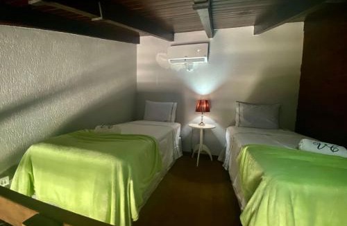 Caioba House | Pousada Villa Caiobá