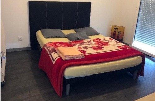 Villenave-d'Ornon Apartment | Près de tout