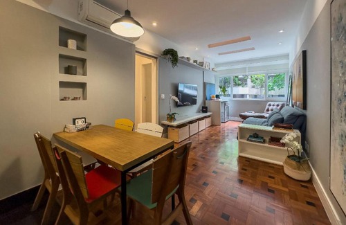 Leblon Apartment | Prédio - El Paso - Acomodações estilosas do Leblon - por Casapē