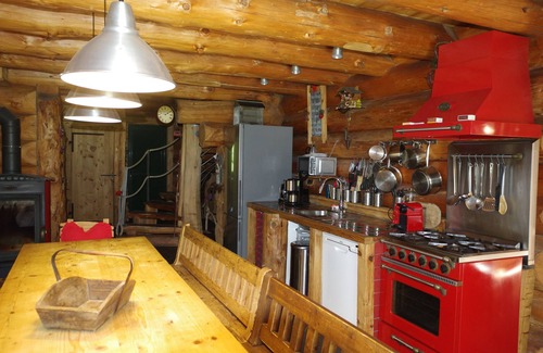 Pralognan-la-Vanoise Ski Chalet | Pralognan La Vanoise: Apartment/flat - Pralognan la vanoise