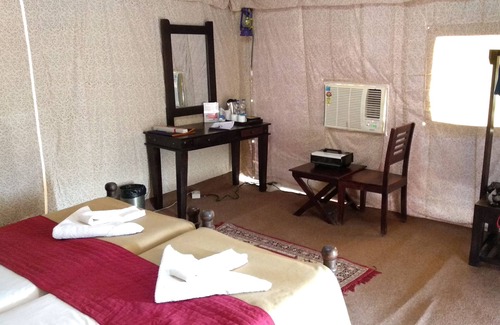 Bhuj Hotel | Praveg White Rann Resort Rann Utsav Dhordo