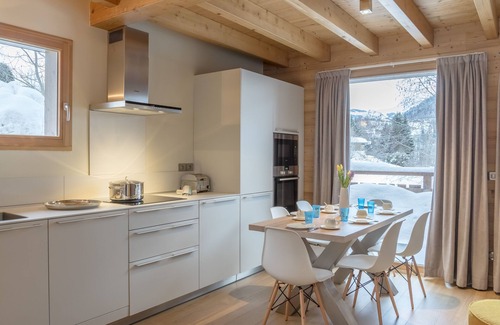 Praz-sur-Arly Ski Chalet | Praz-sur-Arly | Sleeps 6 | Never-Ending Thrills