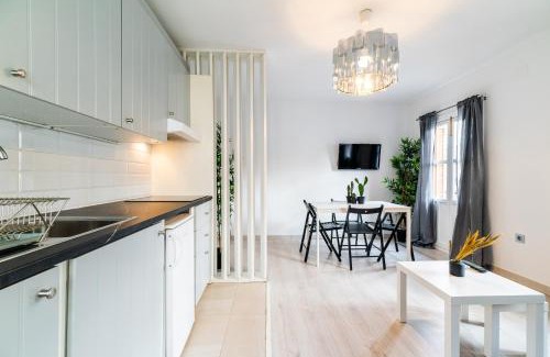 Centro - Sagrario Apartment | Precioso apartamento con parking en Granada