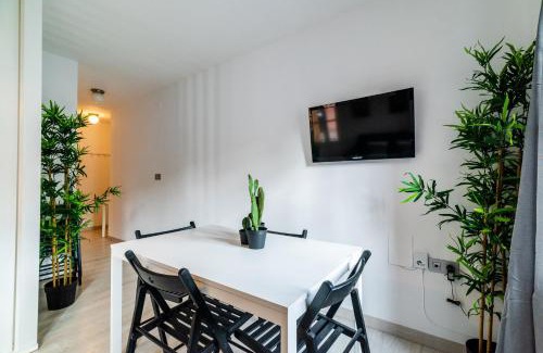 Centro - Sagrario Apartment | Precioso apartamento con parking en Granada