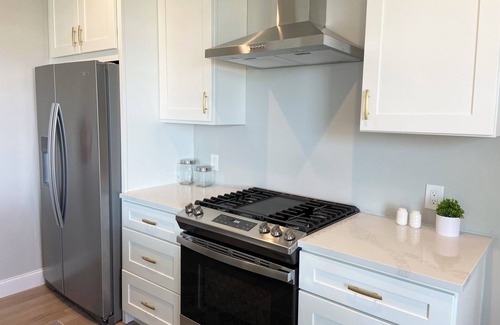 Atlantic City House | Premier beachfront “Beach Pad” - 9 bdrms/15 bed