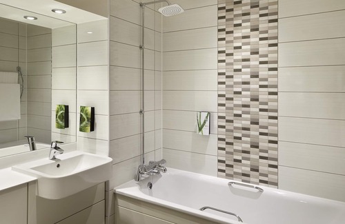 Carlisle Hotel | Premier Inn Carlisle M6 Jct44