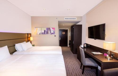 Discovery Gardens Hotel | Premier Inn Dubai Ibn Battuta Mall