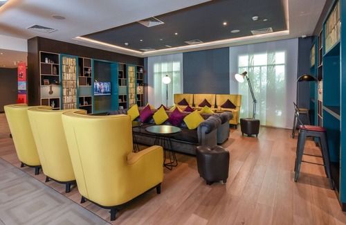 Dubai Investment Park Hotel | Premier Inn Dubai Investment Park