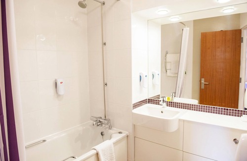 Bailleston Hotel | Premier Inn Glasgow East
