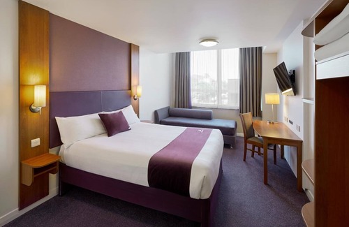 Bailleston Hotel | Premier Inn Glasgow East