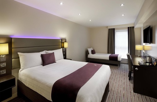 Hayle Hotel | Premier Inn Hayle