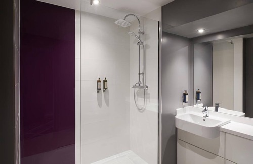 Hull Hotel | Premier Inn Hull City Centre