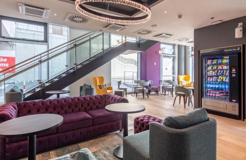 Europaviertel Hotel | Premier Inn Stuttgart City Centre