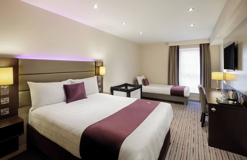 Tiverton Hotel | Premier Inn Tiverton